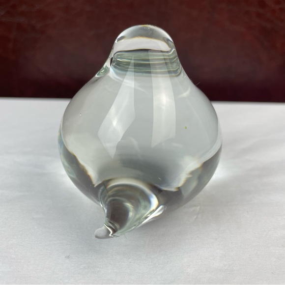 Art Glass Bird Chick Peep Shaped Paperweight - Picture 6 of 9
